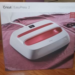 Cricut EasyPress 2 Iron on 12 x 10